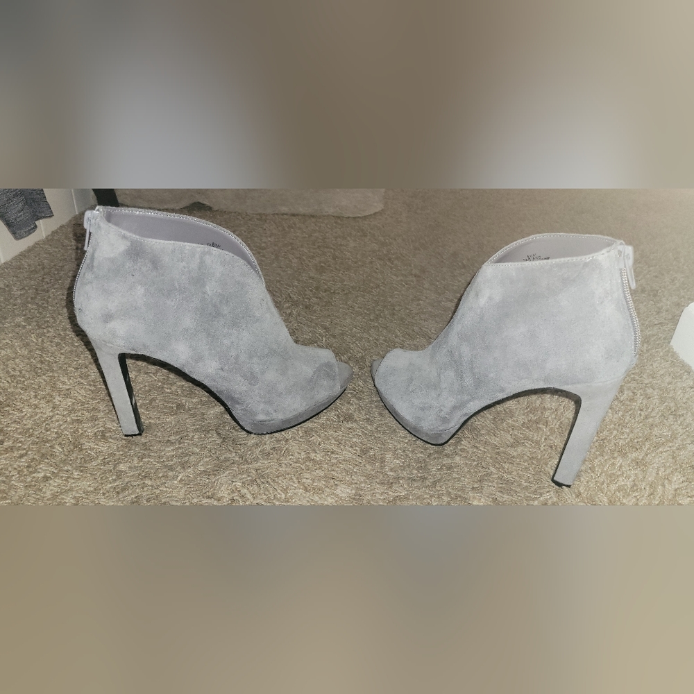 Light To Medium Suede Gray Open Toe Bootie (High Heels)